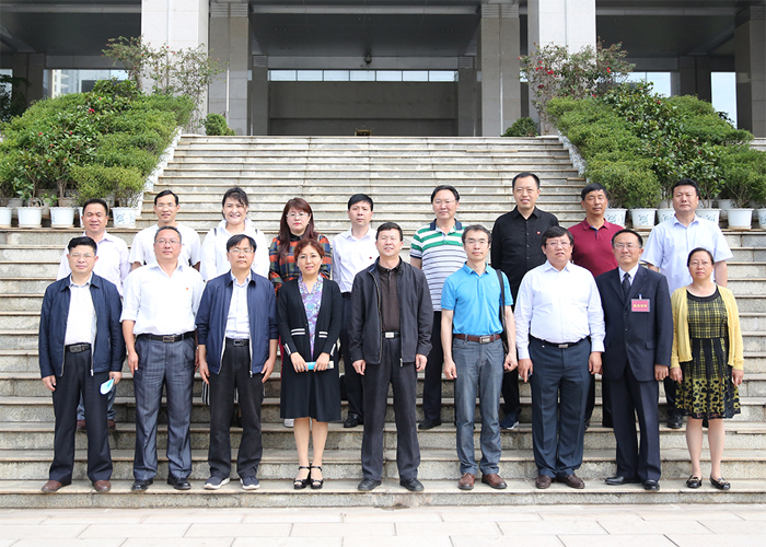 黑龙江省大庆市政协考察团到我校考察现代职业教育发展情况