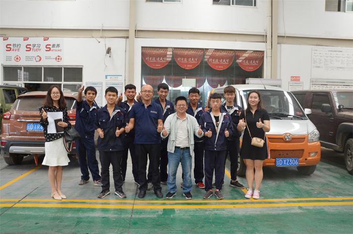 学校汽车工程教研室全面推进现代学徒制试点班工作