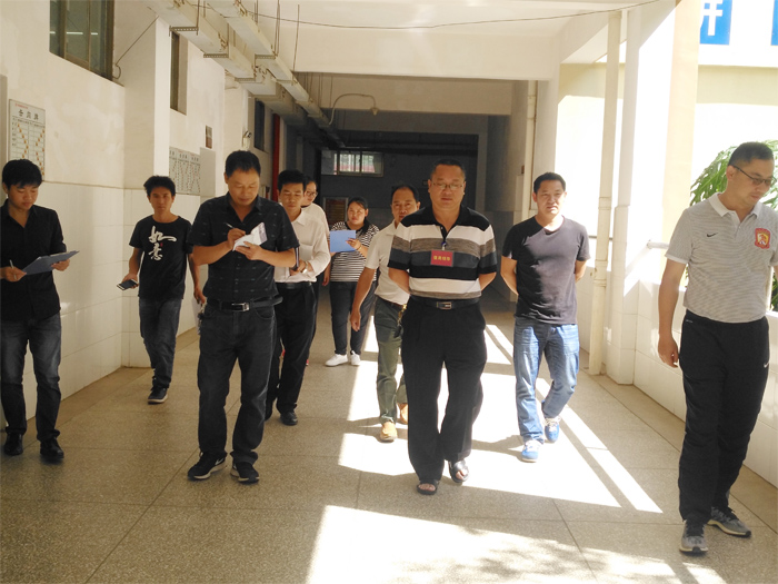 学校组织开展教学联合督察工作