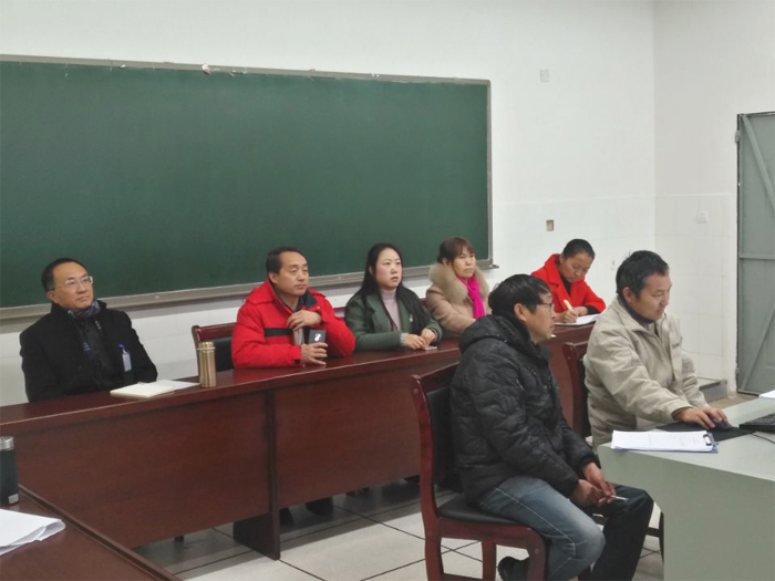 我校多部门联动开展教学检查