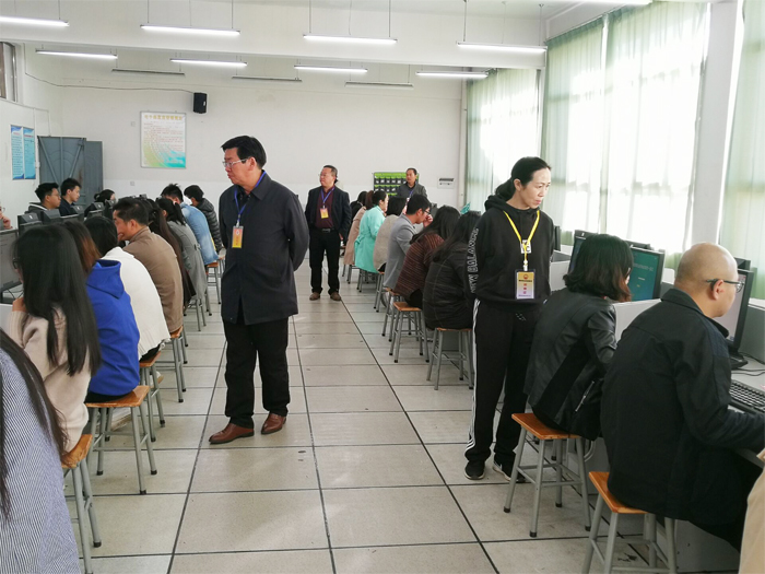 2018年下半年国家职业资格全国统一鉴定考试在我校顺利进行