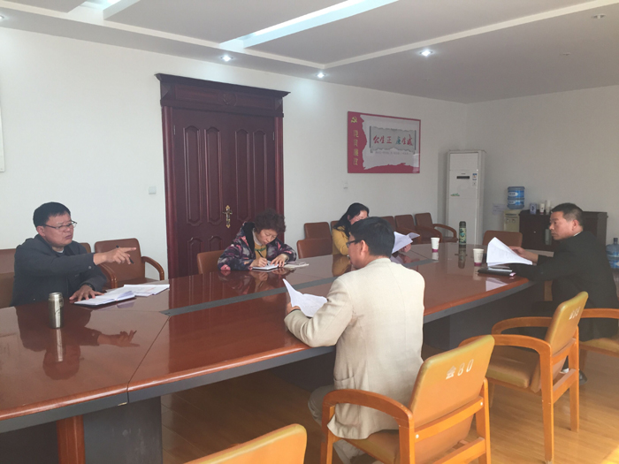 学校扎实抓好党章党规进课堂工作