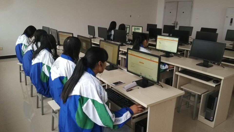 我校学生取得&ldquo;博导前程杯&rdquo;全国电子商务技能大赛复赛资格