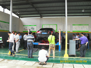 2013年云南省职业院校汽车维修专业教师培训班在我校举办