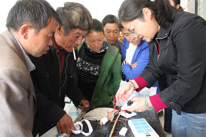 （曲靖日报）应用技术学校技能培训助力脱贫攻坚