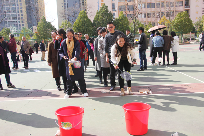 学校举行2020年&ldquo;庆元旦迎新春&rdquo;趣味游园活动