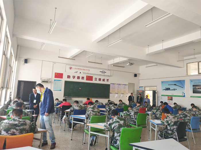 云南省统一职业技能鉴定考试在我校顺利进行
