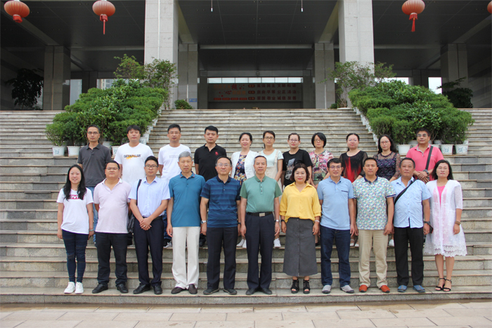 保山中等专业学校（保山技师学院）到我校研讨交流