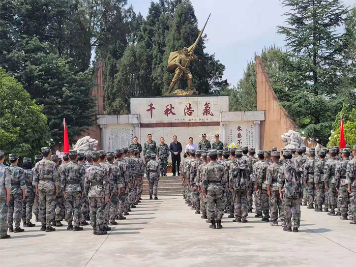 重温党史忆初心 赓续精神担使命&mdash;&mdash;学校组织学生参观红色教育基地