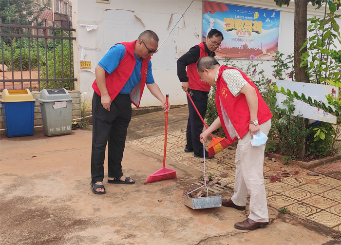 学校深入松林社区开展&ldquo;双服务&rdquo;及创文宣传志愿服务活动