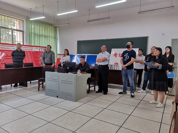 学校组织开展教学联合督查工作