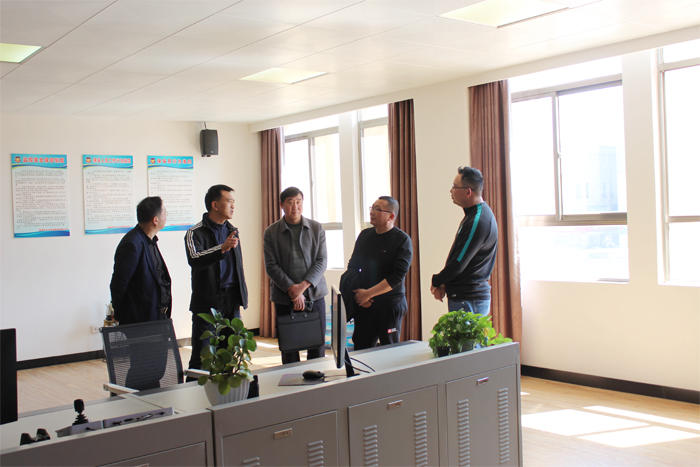 市联合督导组莅临我校开展校园安全督察