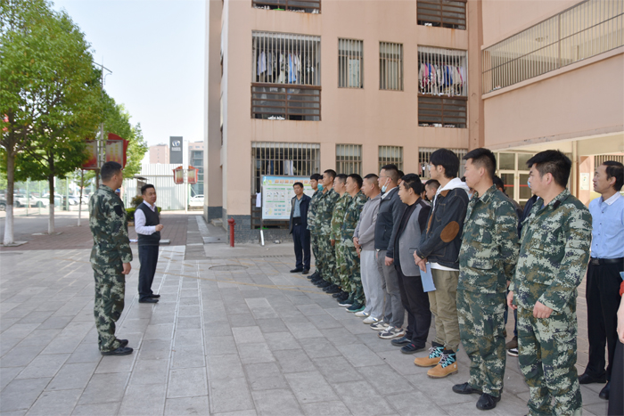 学校组织开展2022年春季学期学生宿舍卫生大检查