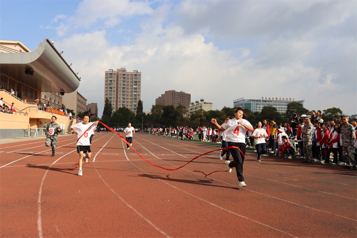 04.jpg