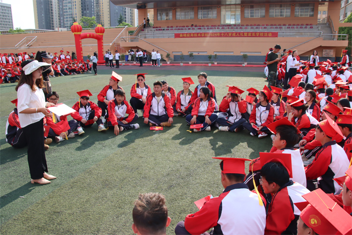 06.jpg